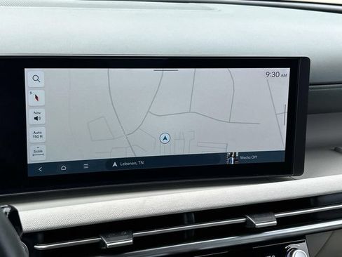 Used 2025 Hyundai Tucson Limited FWD image 36