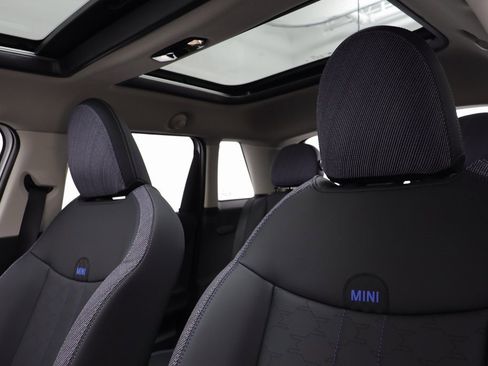 New 2026 MINI Cooper 4-Door Hardtop image 12