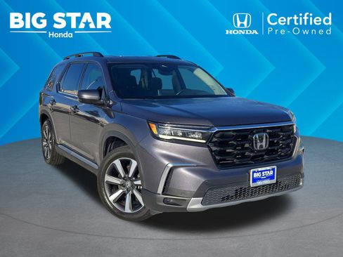 Used 2024 Honda Pilot Touring image 1