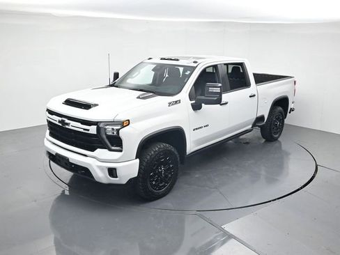 Used 2024 Chevrolet Silverado 2500 LTZ w/ LTZ Plus Package AWD/4WD image 40
