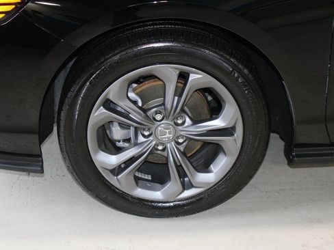 Certified 2024 Honda Accord EX image 6