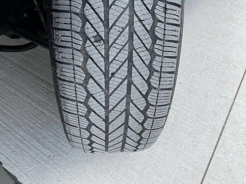 Used 2021 Subaru Forester Limited w/ Popular Package #3 image 47