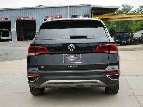 Used 2023 Volkswagen Taos SE FWD image 19