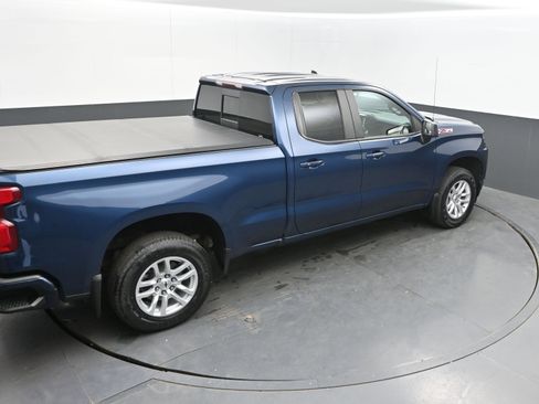 Used 2019 Chevrolet Silverado 1500 RST AWD/4WD image 31