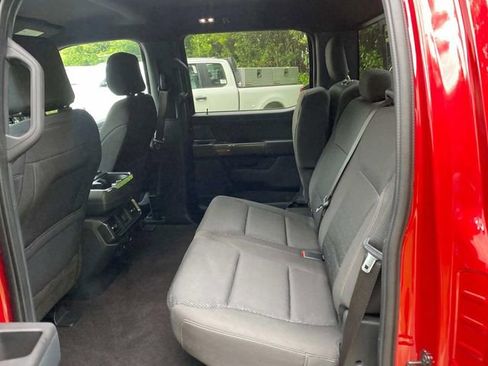 Used 2022 Ford F150 XLT w/ Equipment Group 302A High AWD/4WD image 9
