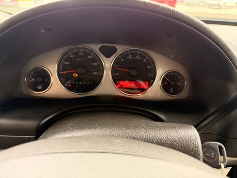 Used 2006 Pontiac Montana SV6 w/ Convenience Package AWD/4WD image 24