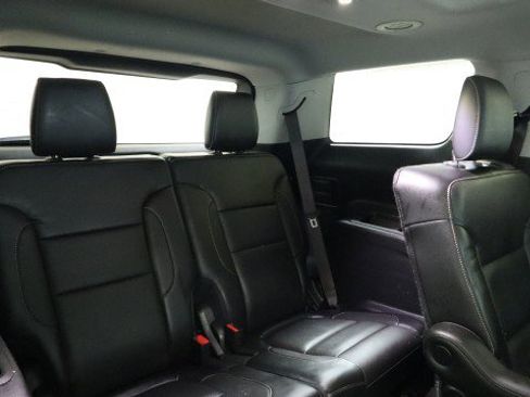 Used 2017 GMC Acadia SLT image 12