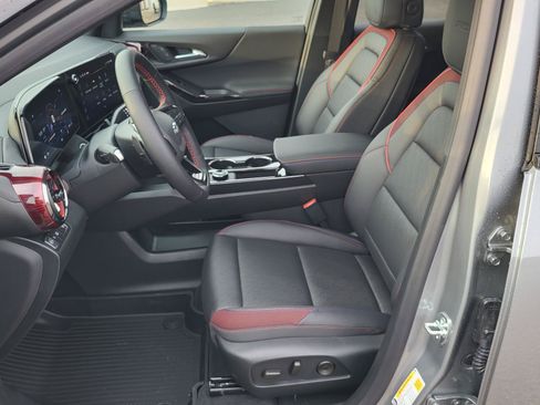 New 2026 Chevrolet Equinox RS w/ Convenience Package III FWD image 15