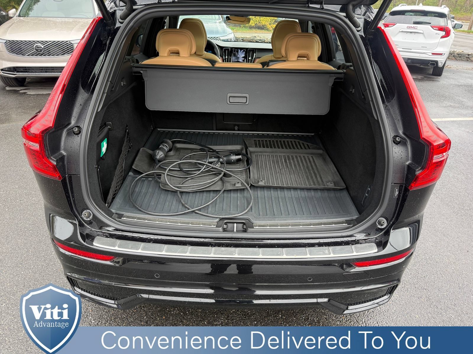 Certified 2024 Volvo XC60 T8 Ultimate AWD/4WD image 24