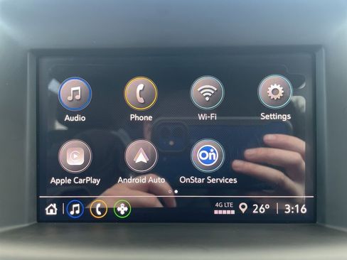 Used 2022 GMC Terrain SLE w/ Driver Convenience Package image 19