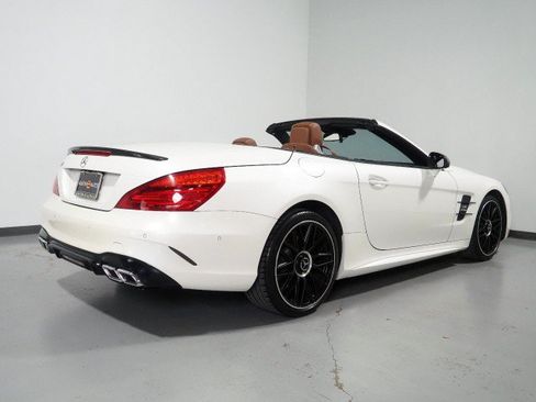 Used 2017 Mercedes-Benz SL 550 image 9