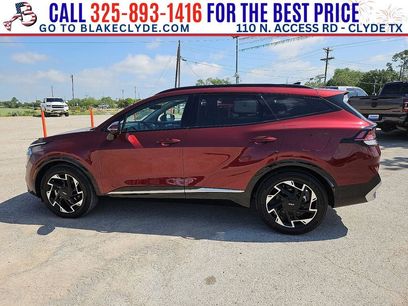 Used 2025 Kia Sportage SX