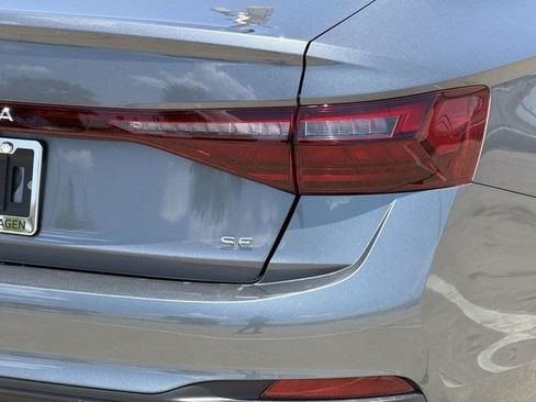 Used 2026 Volkswagen Jetta SE FWD image 7