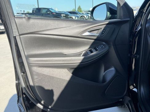 Used 2025 Buick Encore GX Preferred image 21