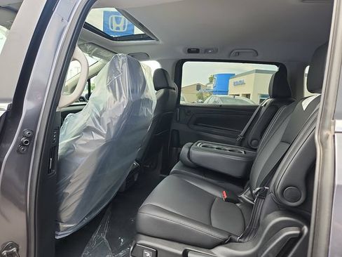 New 2026 Honda Odyssey EX-L image 10