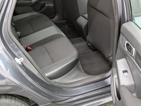 Used 2022 Honda Civic Sport image 13