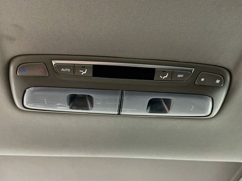 Used 2025 Kia Telluride S FWD image 28