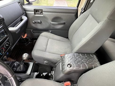 Used 2006 Jeep Wrangler Rubicon image 20