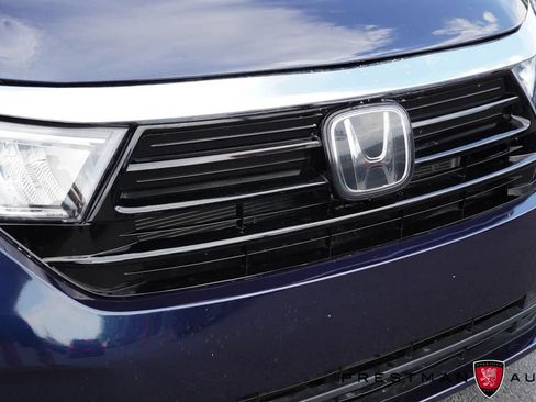 Used 2024 Honda Odyssey Touring image 16