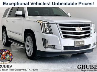 Used 2018 Cadillac Escalade Luxury AWD/4WD video 1