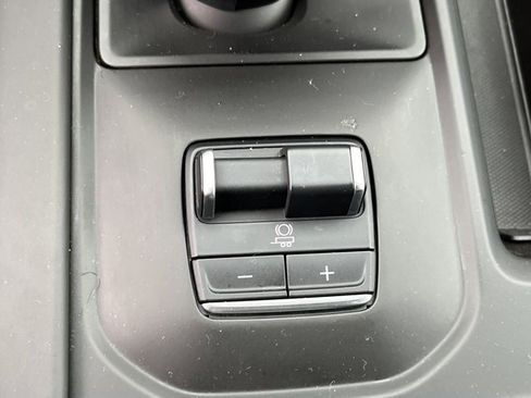 Used 2024 GMC Sierra 1500 AT4X image 20