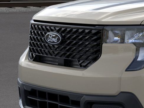 New 2025 Ford Maverick XLT w/ XLT Luxury Package AWD/4WD image 18