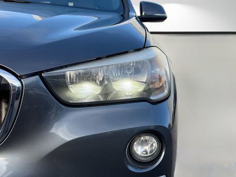 Used 2017 BMW X1 sDrive28i FWD image 9