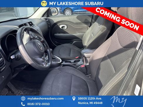 Used 2016 Kia Soul + image 8