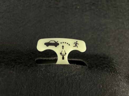 Used 2024 Toyota Camry SE image 32