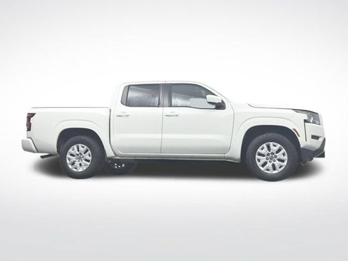 Used 2022 Nissan Frontier SV RWD image 32