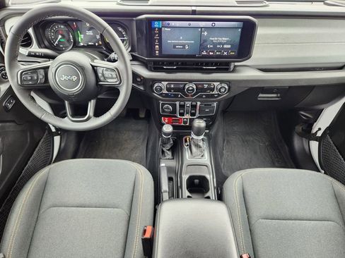 Used 2025 Jeep Wrangler Unlimited Sport S 4xe AWD/4WD image 9