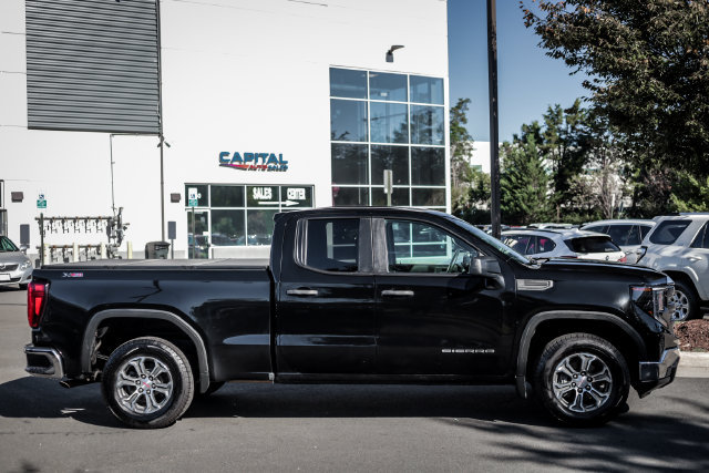 Used 2023 GMC Sierra 1500 Pro w/ Pro Value Package AWD/4WD image 13