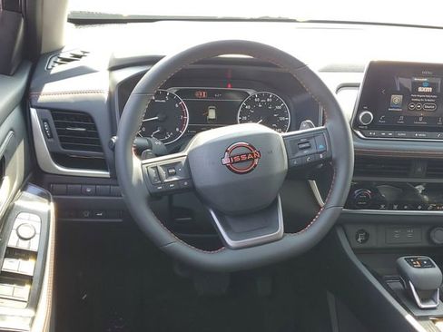 New 2026 Nissan Rogue SV AWD/4WD image 15