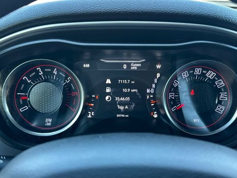 Used 2019 Dodge Challenger R/T w/ Driver Convenience Group RWD image 23