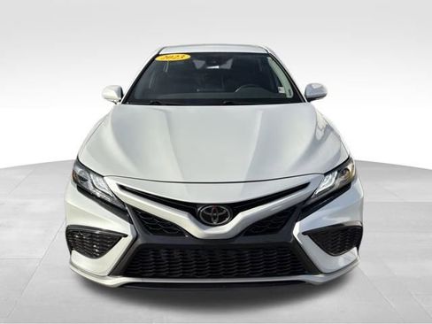 Used 2023 Toyota Camry XSE image 7