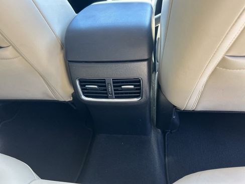 Used 2017 MAZDA CX-5 Touring w/ Preferred Equipment Package image 28