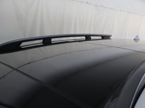 Used 2023 Kia Sorento SX Prestige image 19