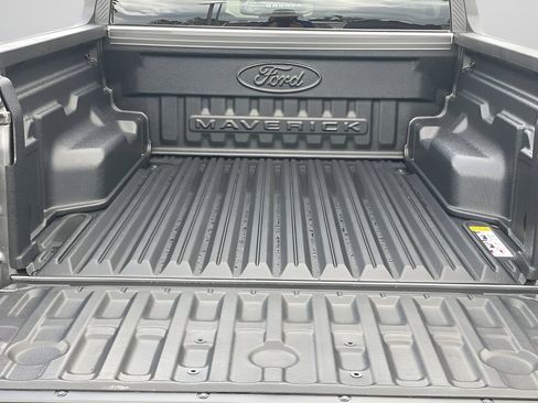 New 2025 Ford Maverick XL w/ 4K Tow Package image 8