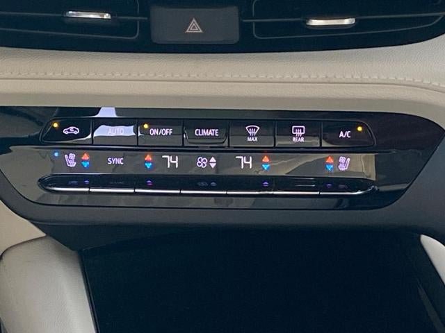 Used 2022 Buick Envision Avenir w/ Technology Package II AWD/4WD image 11