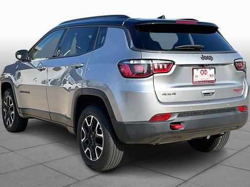 Used 2021 Jeep Compass Trailhawk image 11