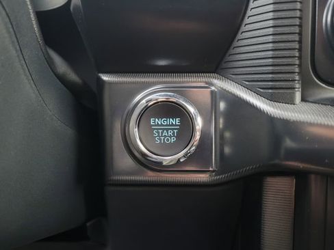 New 2025 Ford F150 Platinum w/ Equipment Group 702A High image 30