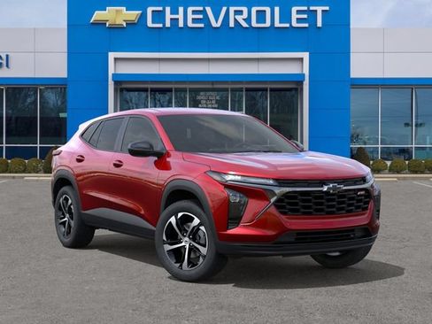New 2026 Chevrolet Trax RS w/ Driver Confidence Package FWD image 7