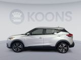 Used 2020 Nissan Kicks SV image 2