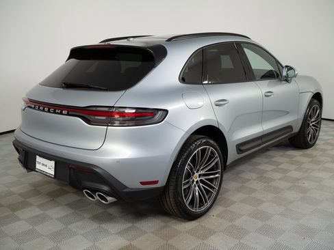 New 2026 Porsche Macan image 29