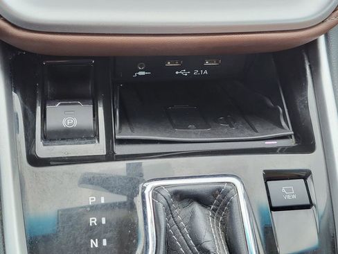 Used 2021 Subaru Outback Touring XT image 28