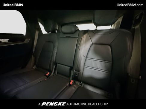 Used 2025 Porsche Cayenne Turbo image 13