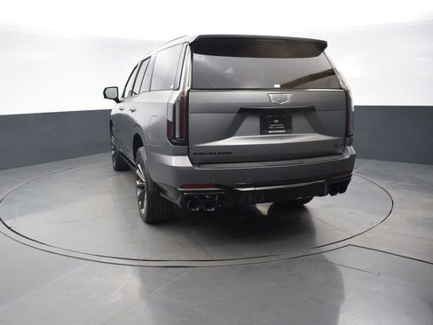 Certified 2026 Cadillac Escalade V w/ LPO, Onyx Lite Package AWD/4WD image 5
