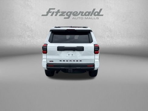 Used 2026 Toyota 4Runner TRD Off-Road Premium AWD/4WD image 6