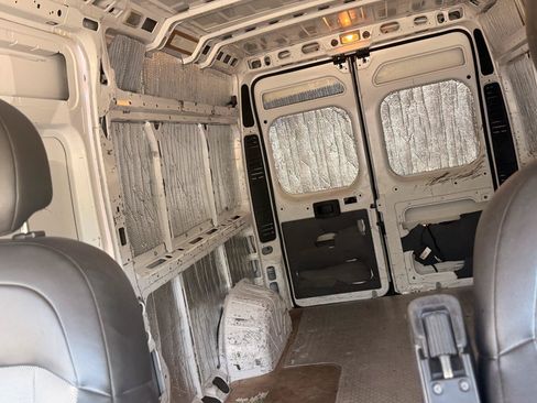 Used 2015 RAM ProMaster 2500 w/ Mopar Trailer Tow Group FWD image 25