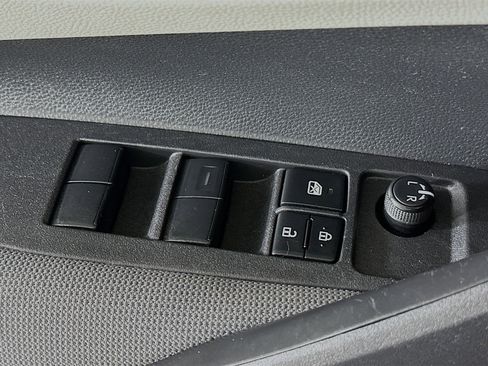 Used 2024 Toyota Corolla LE image 14